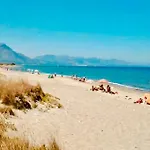 Villa Camelie * Кампофеличе-ди-Роччелла