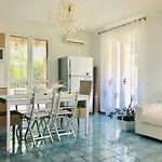Villa Camelie Вилла Кампофеличе-ди-Роччелла