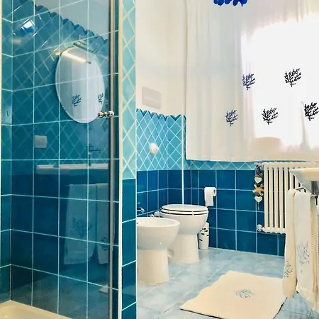 Villa Camelie Кампофеличе-ди-Роччелла